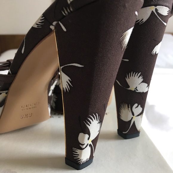 Gucci Brown Floral Ankle Strap Platform 36.5 - Picture 6 of 7